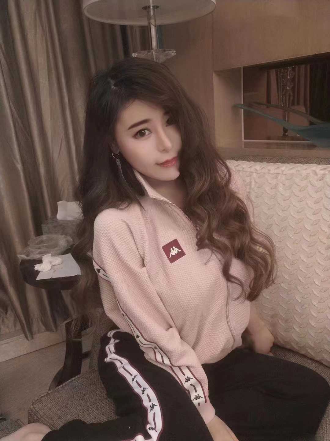 升龙汇金中心漂亮女神