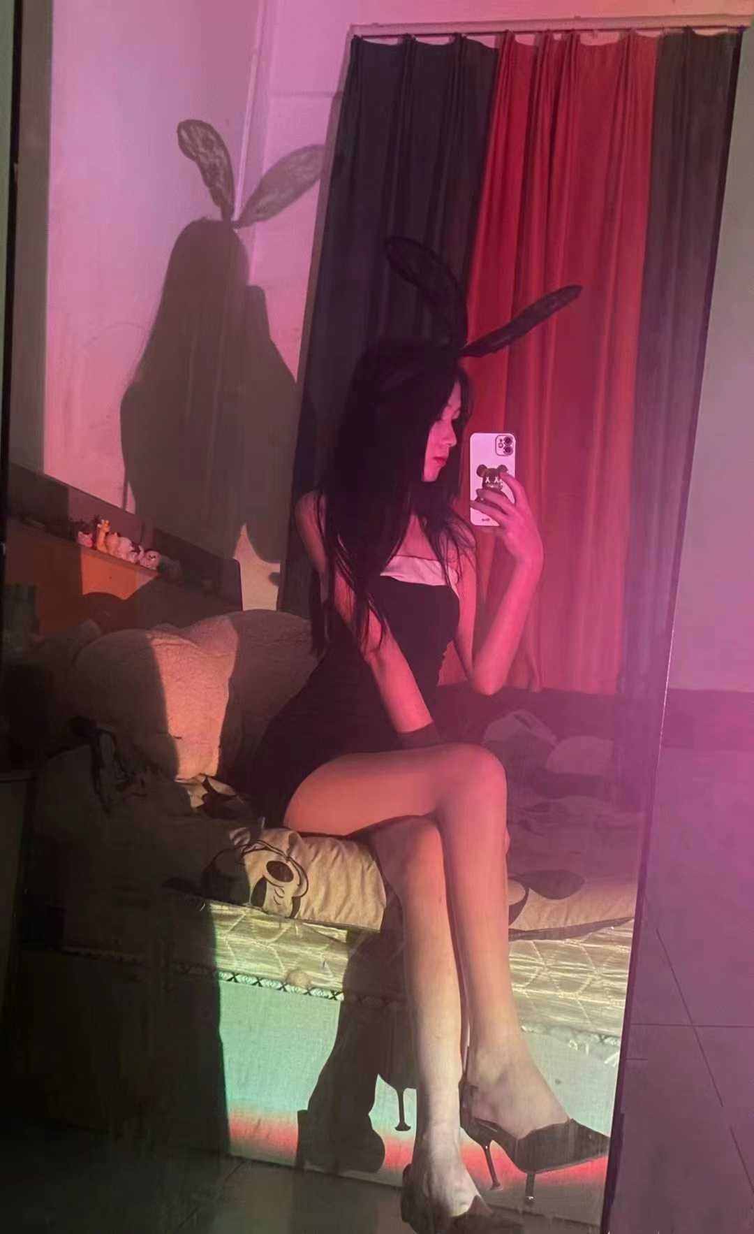 好会挑逗，温度久久不舍离开