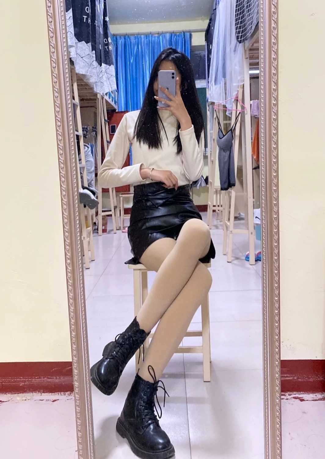 西安极品嫩妹，喷水喷的厉害