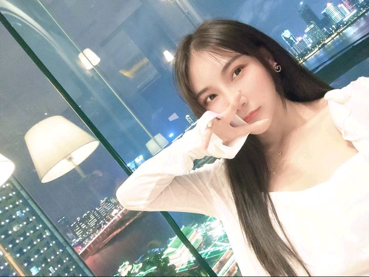 南昌00后兼职小姐姐