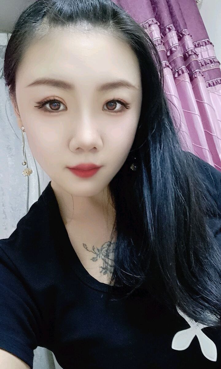 济南天桥区19岁妹子