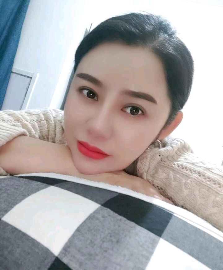 天津蜜挑臀小舅妈