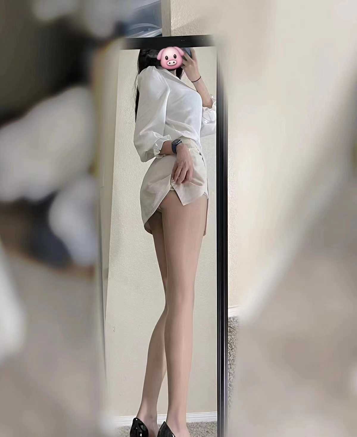 做的过程中很配合，摸着舒服，插进去也很紧致