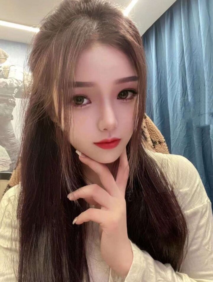 重庆甜美学生妹妹