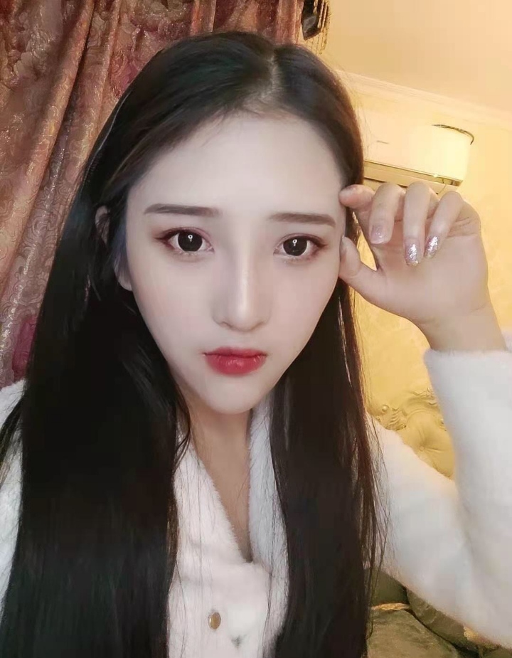 胸大水多服务好的小妹