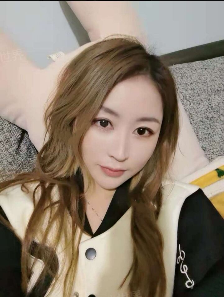 重庆文艺性感小姐姐