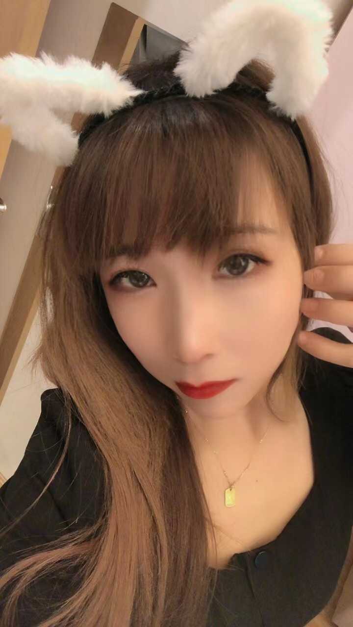 态度好的小姐姐