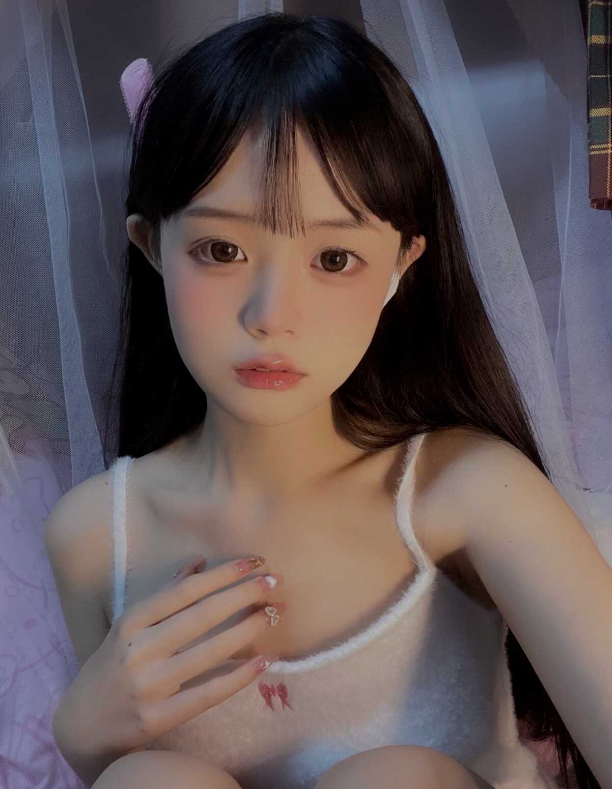 清纯白虎妹妹可肛