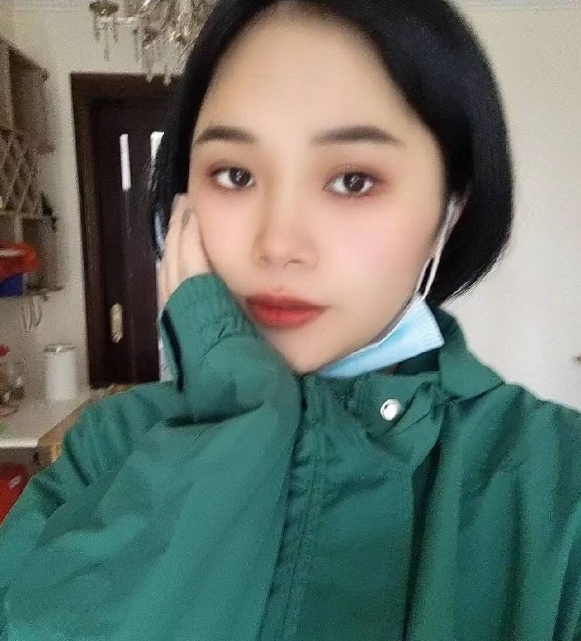 漂亮大方的小姐姐