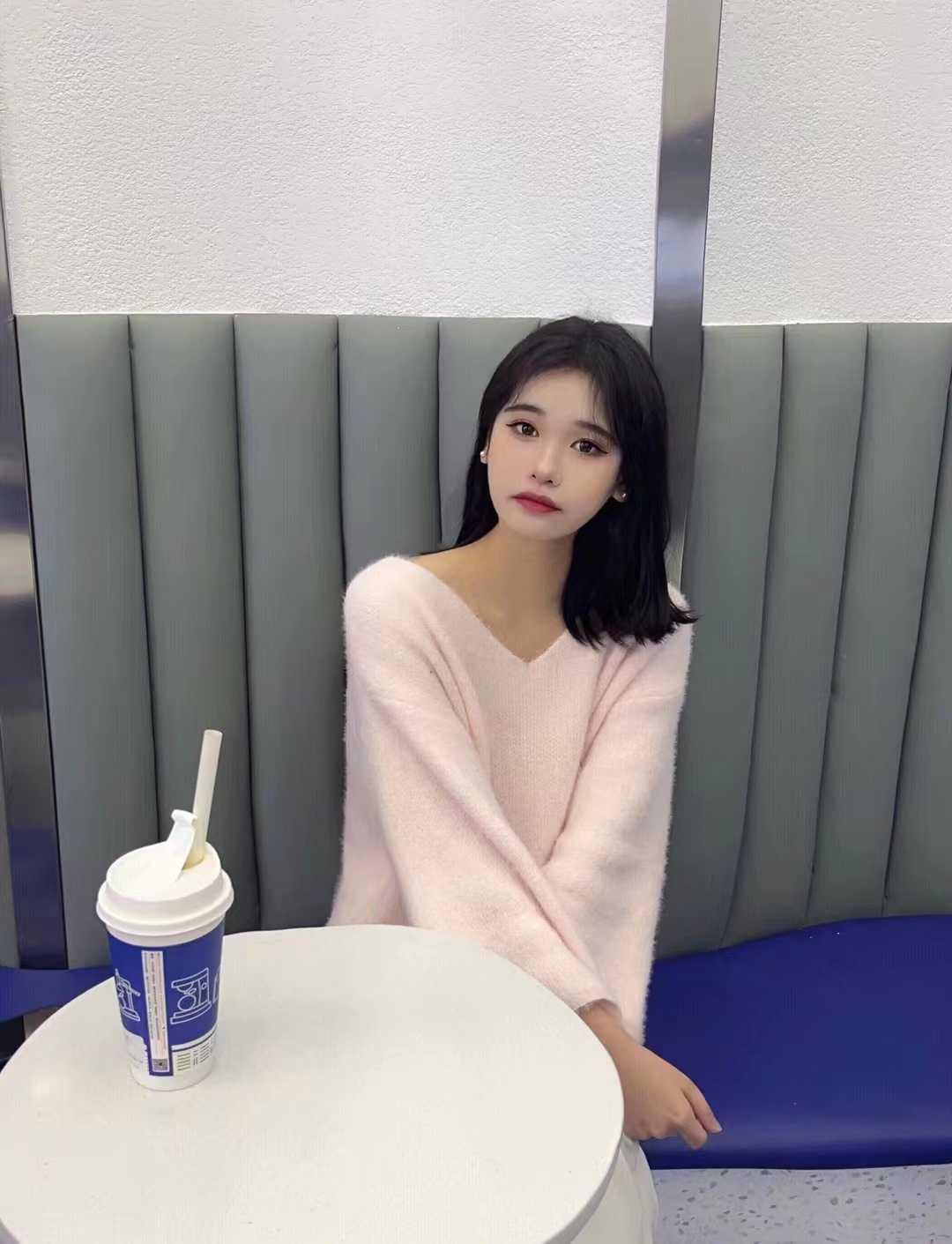 特别温柔，温顺，乖巧，大家可以去试一试