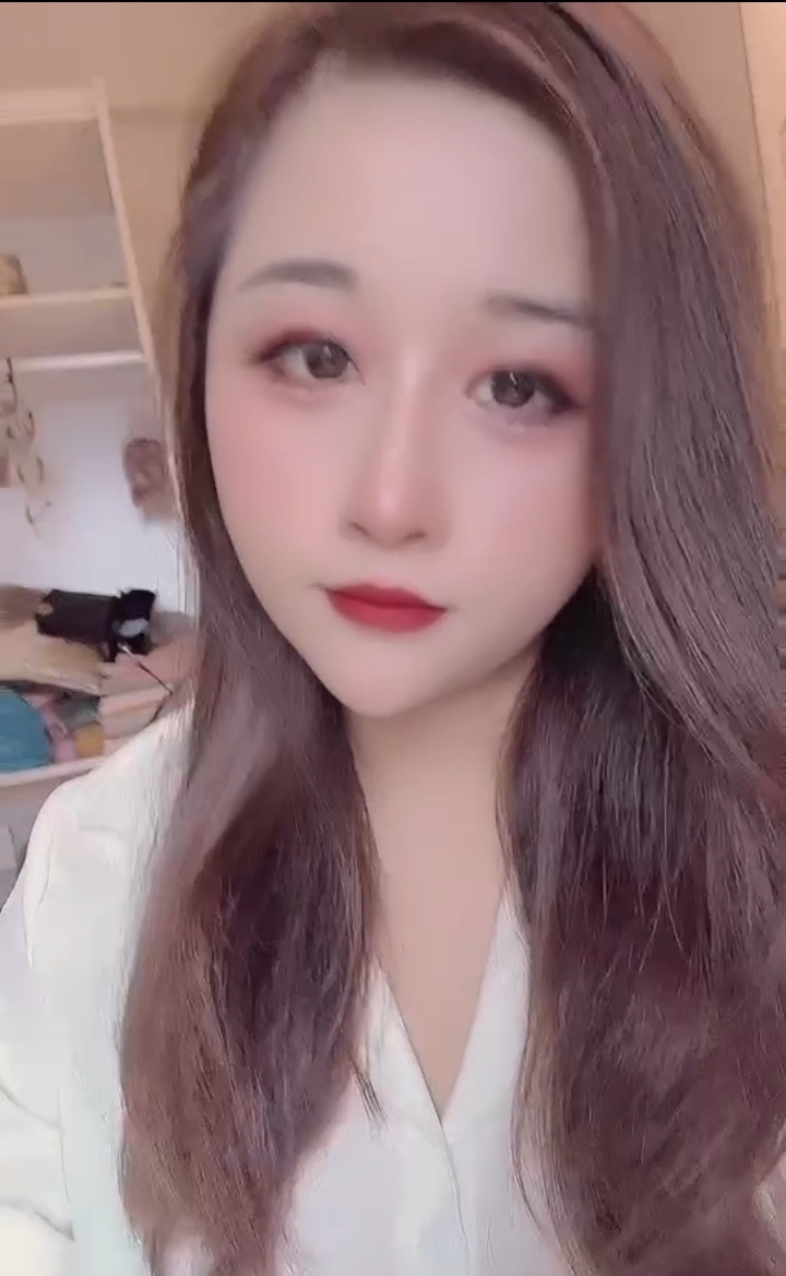 兼职小姐姐身材很好