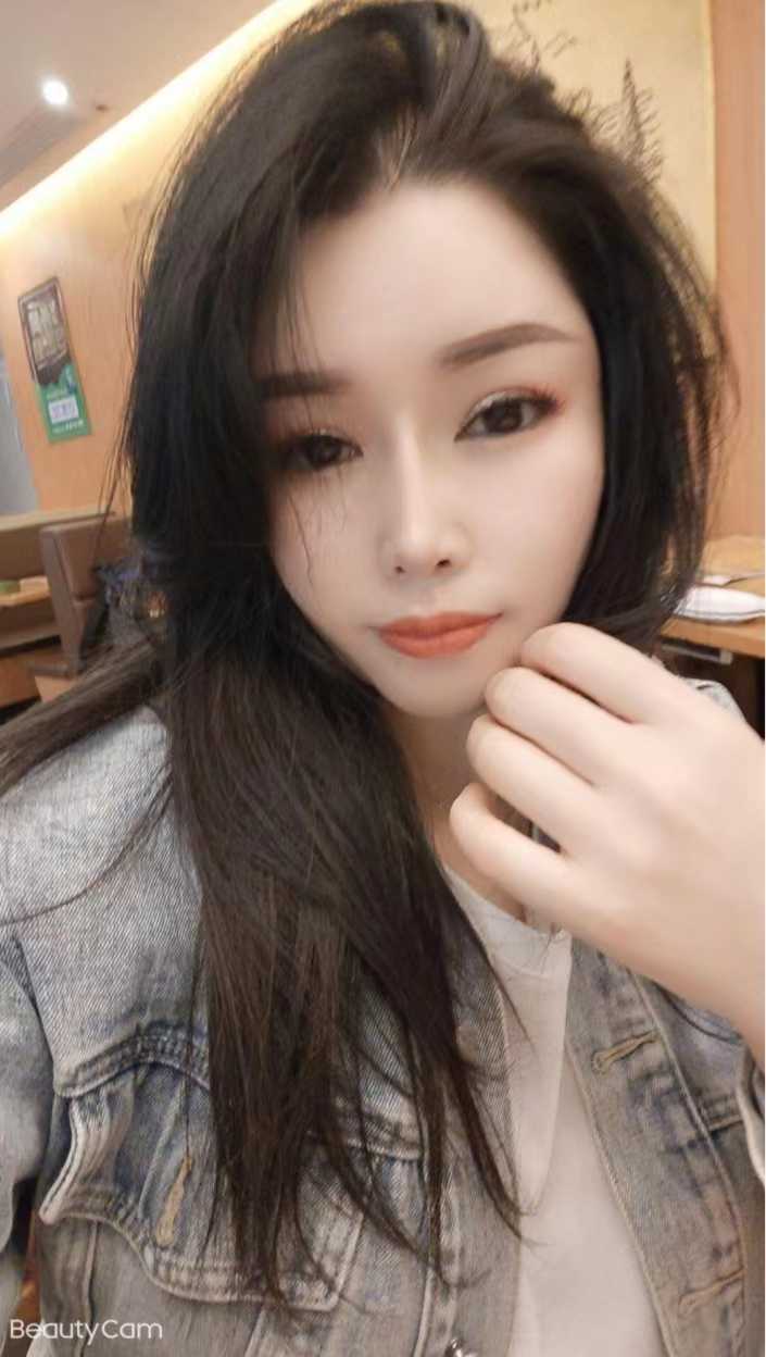 身材匀称性感，性 格好，服务好。