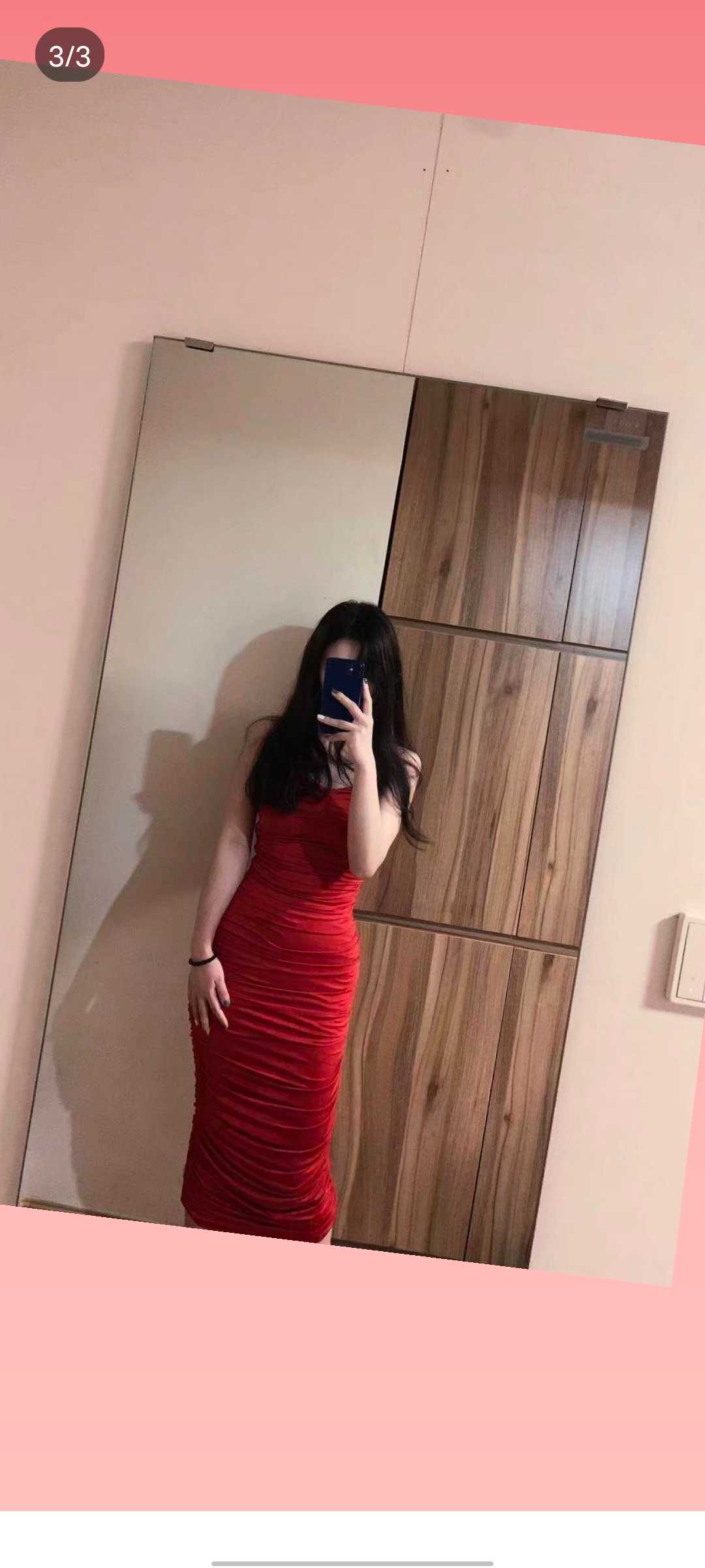 邻家靓妹，兼职外围。脱衣有料超美味