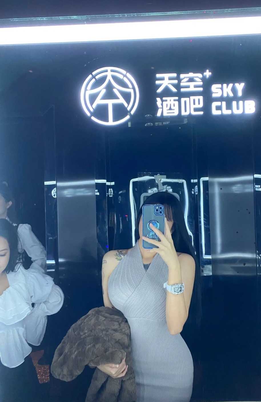 要胸大的要大长腿的可以来耍耍