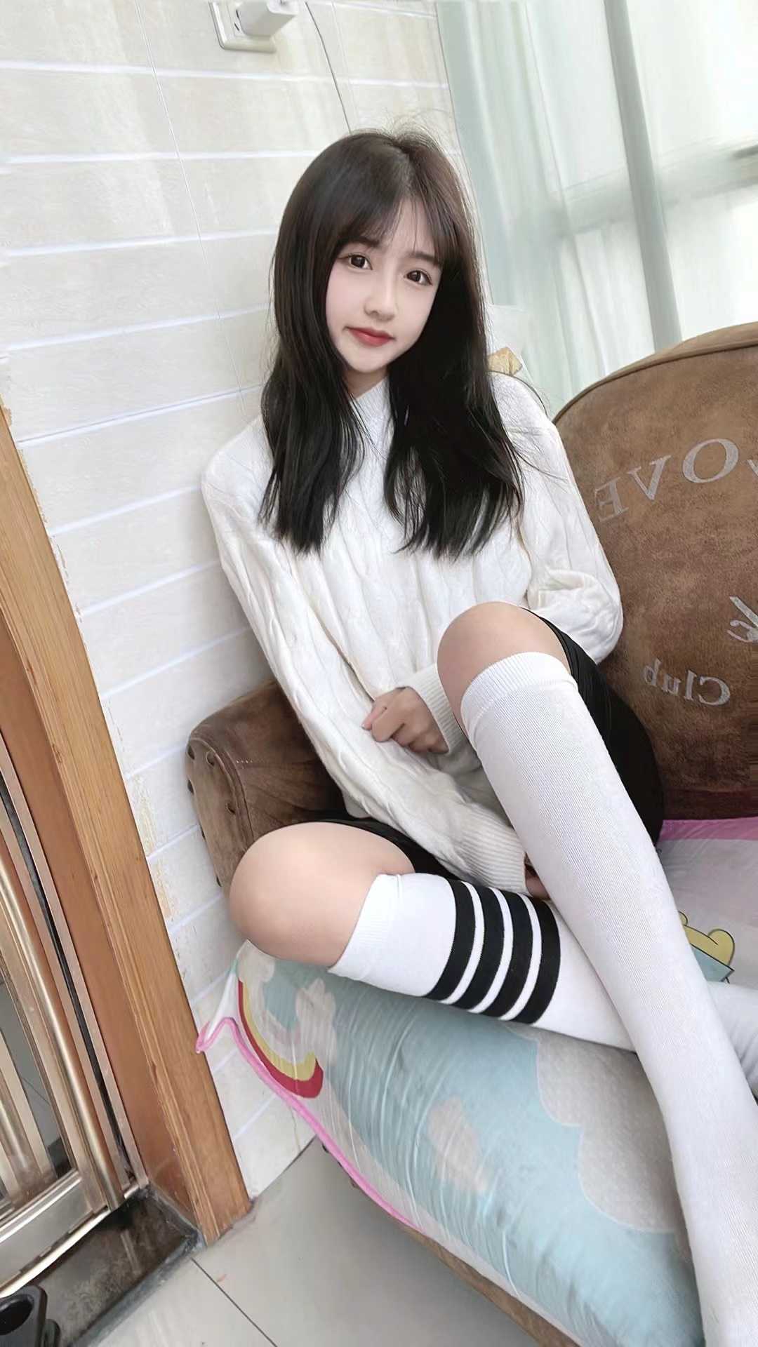 雁塔不雷丹丹01年天使妹妹