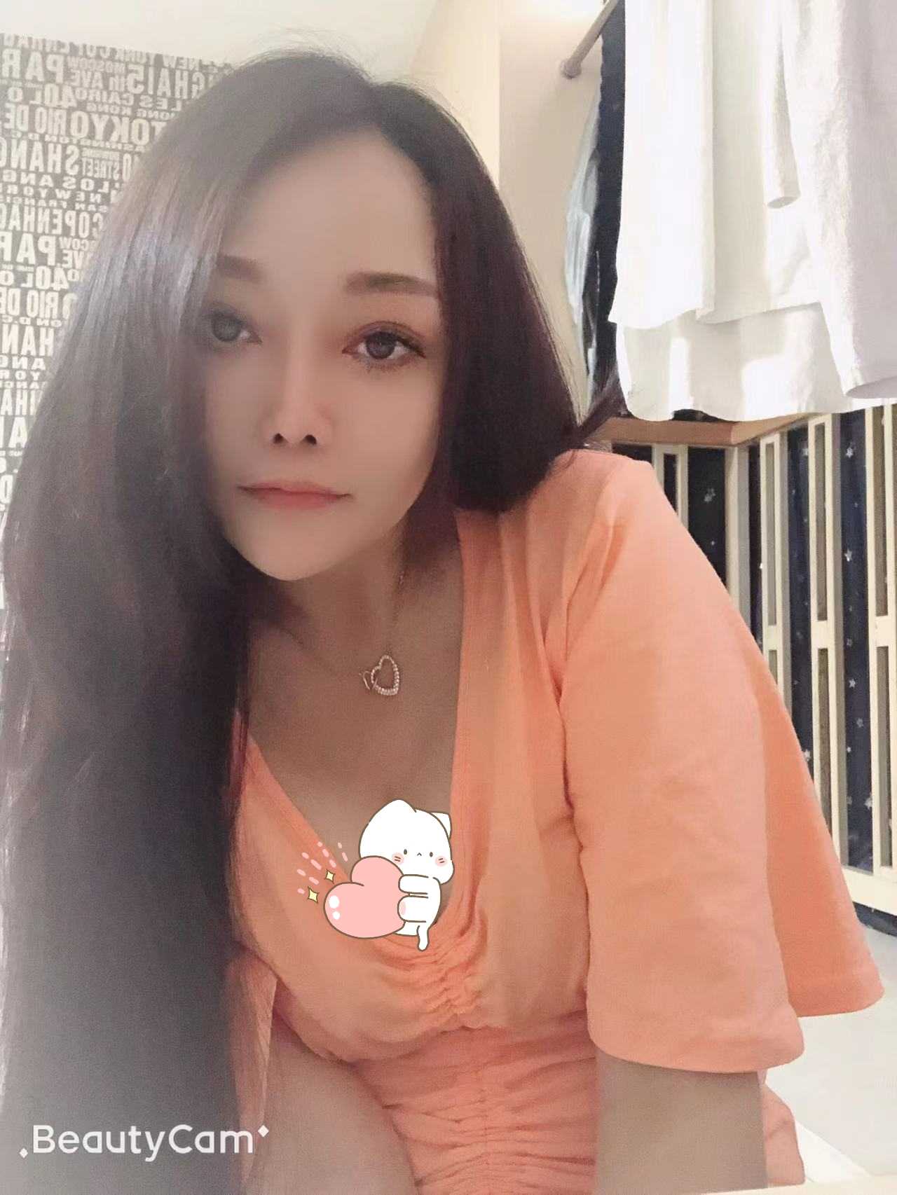 初体验风韵少妇