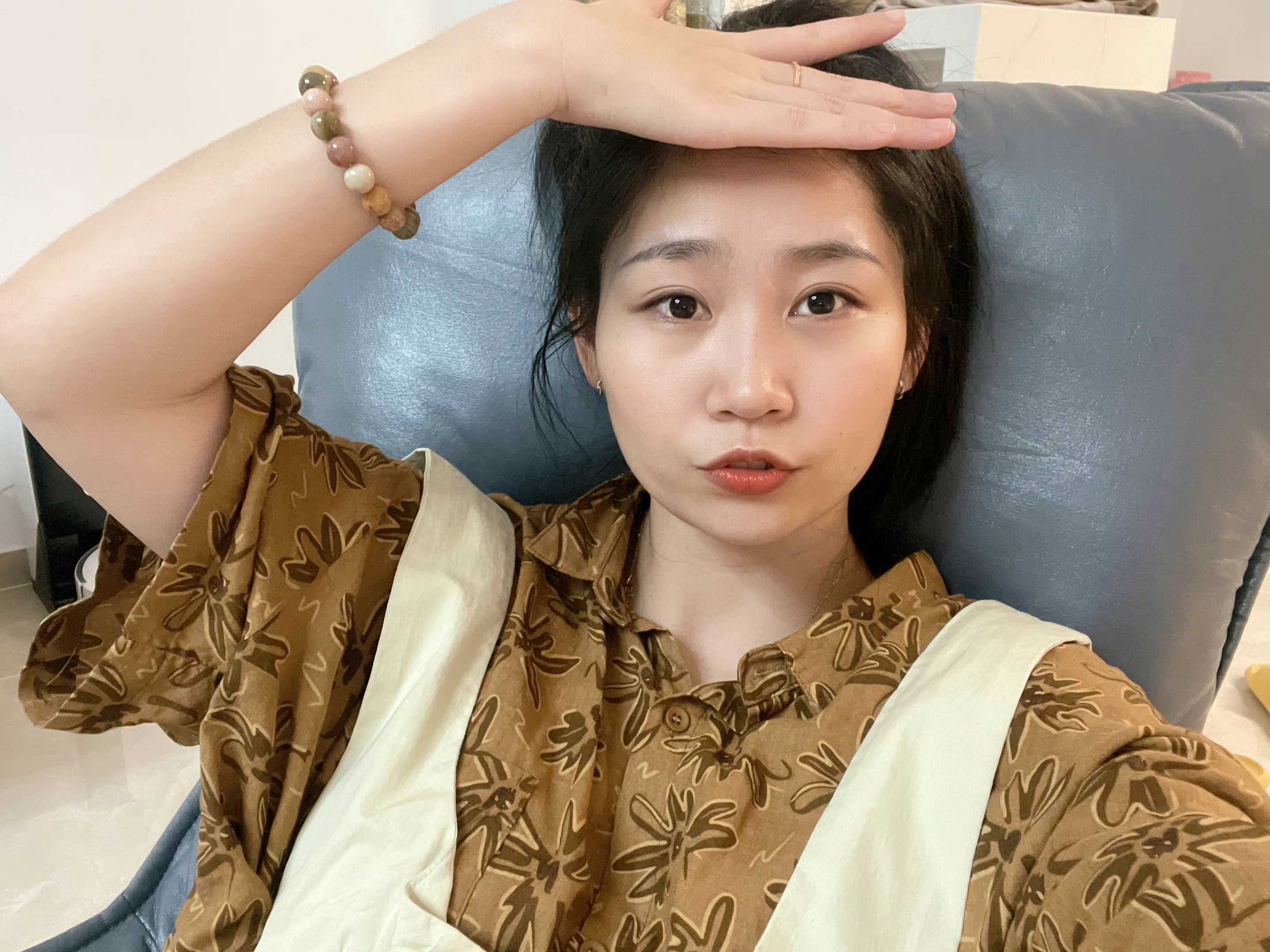 兼职的反差小sao货