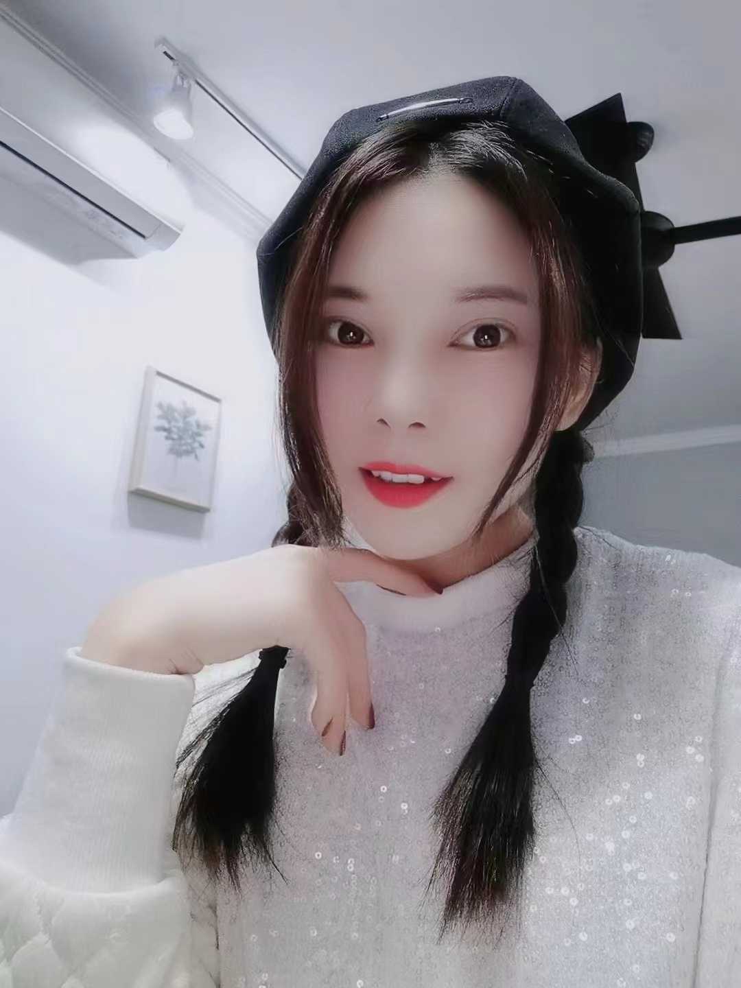 身材匀称性感，性格好，服务好。