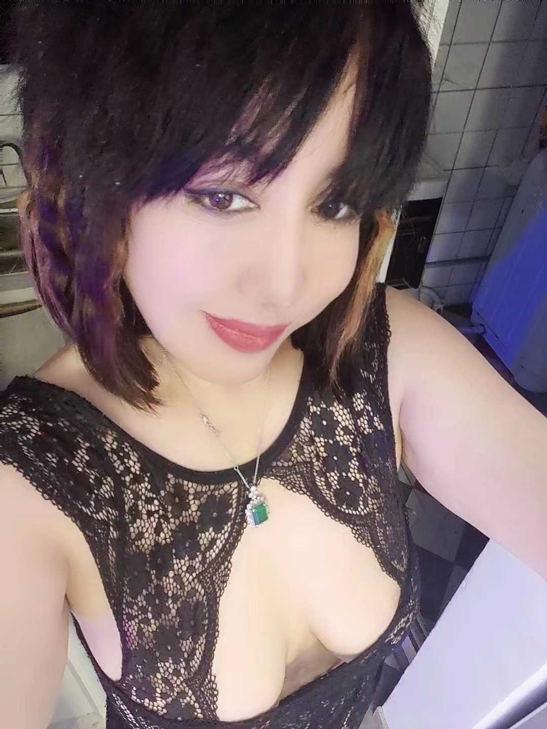 风韵犹存的姐姐