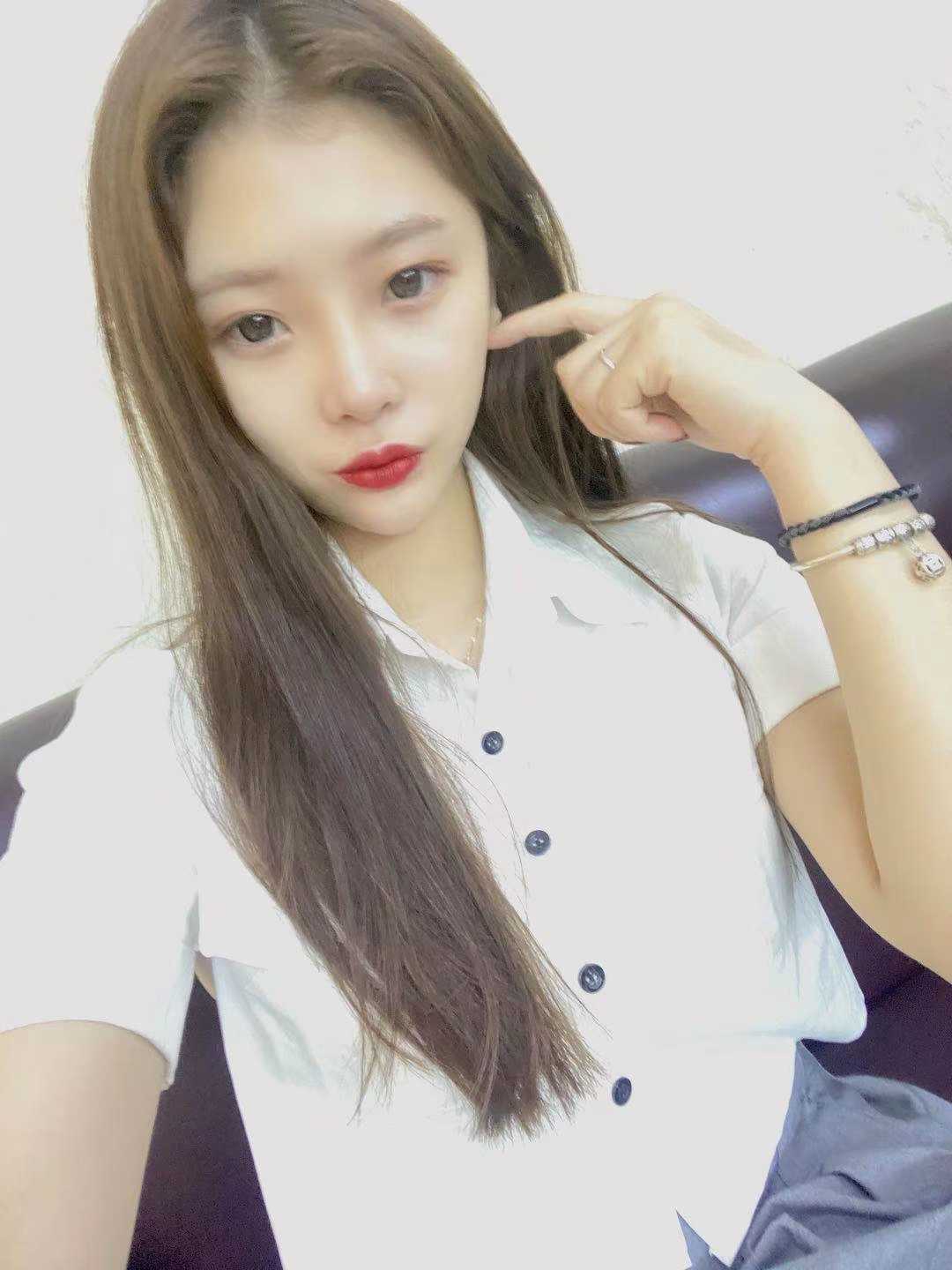 活很好的一个妹妹