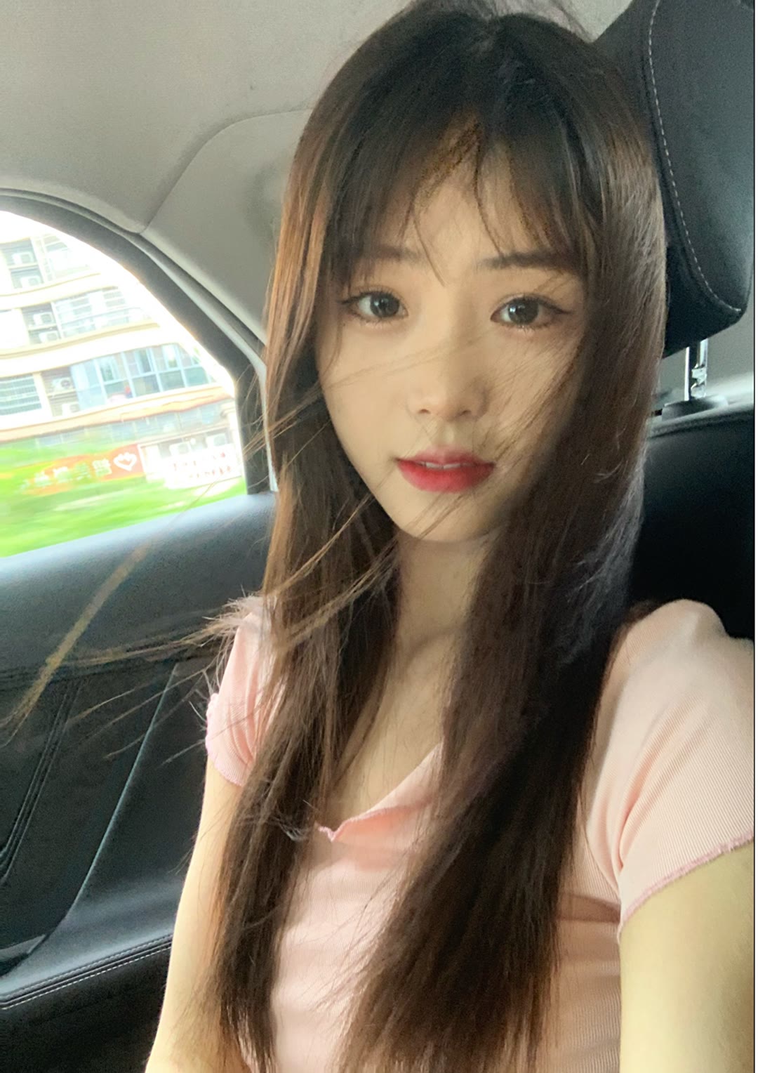 喜欢美女的一定要看下去