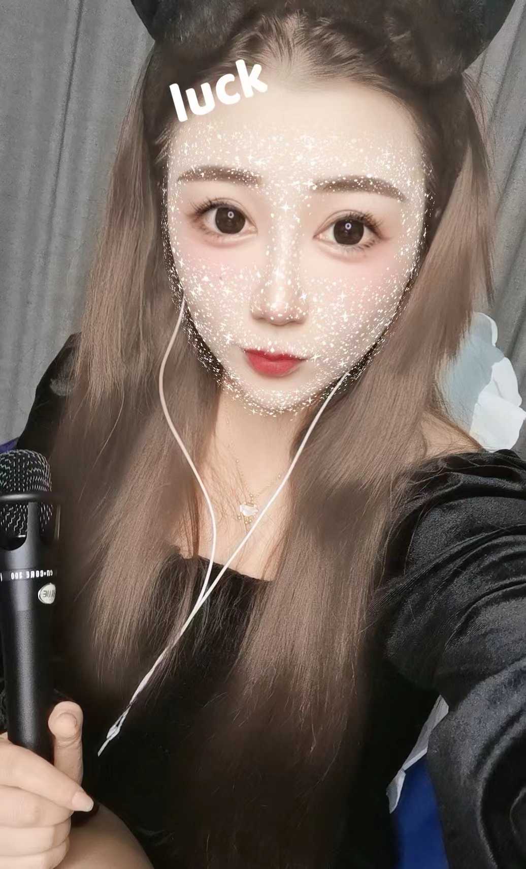 很有感觉，舌头很柔软