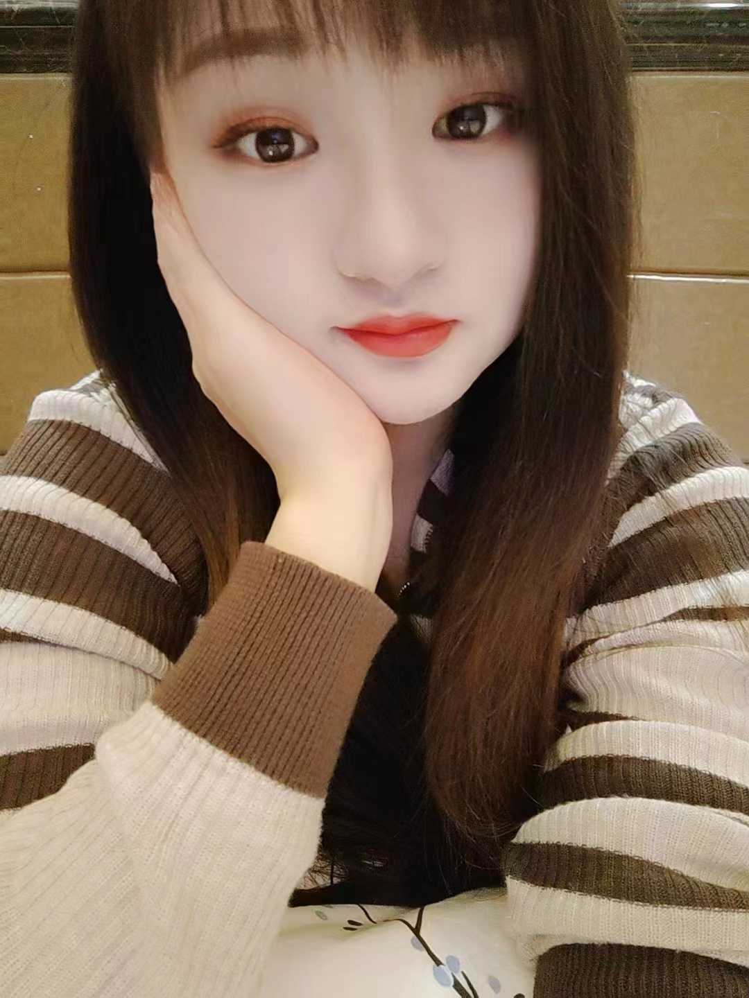 真的很嫩很漂亮，我看到心痒痒