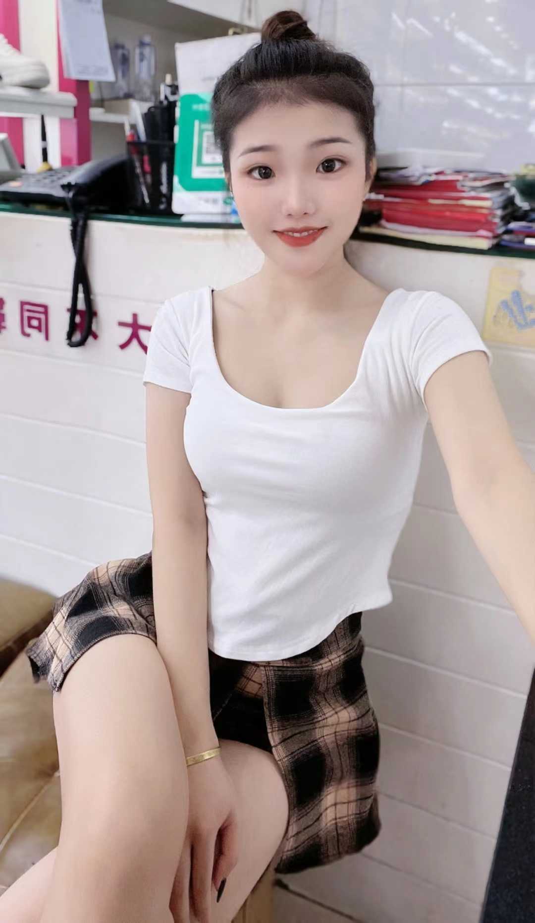 漂亮服务系小妹妹彤彤