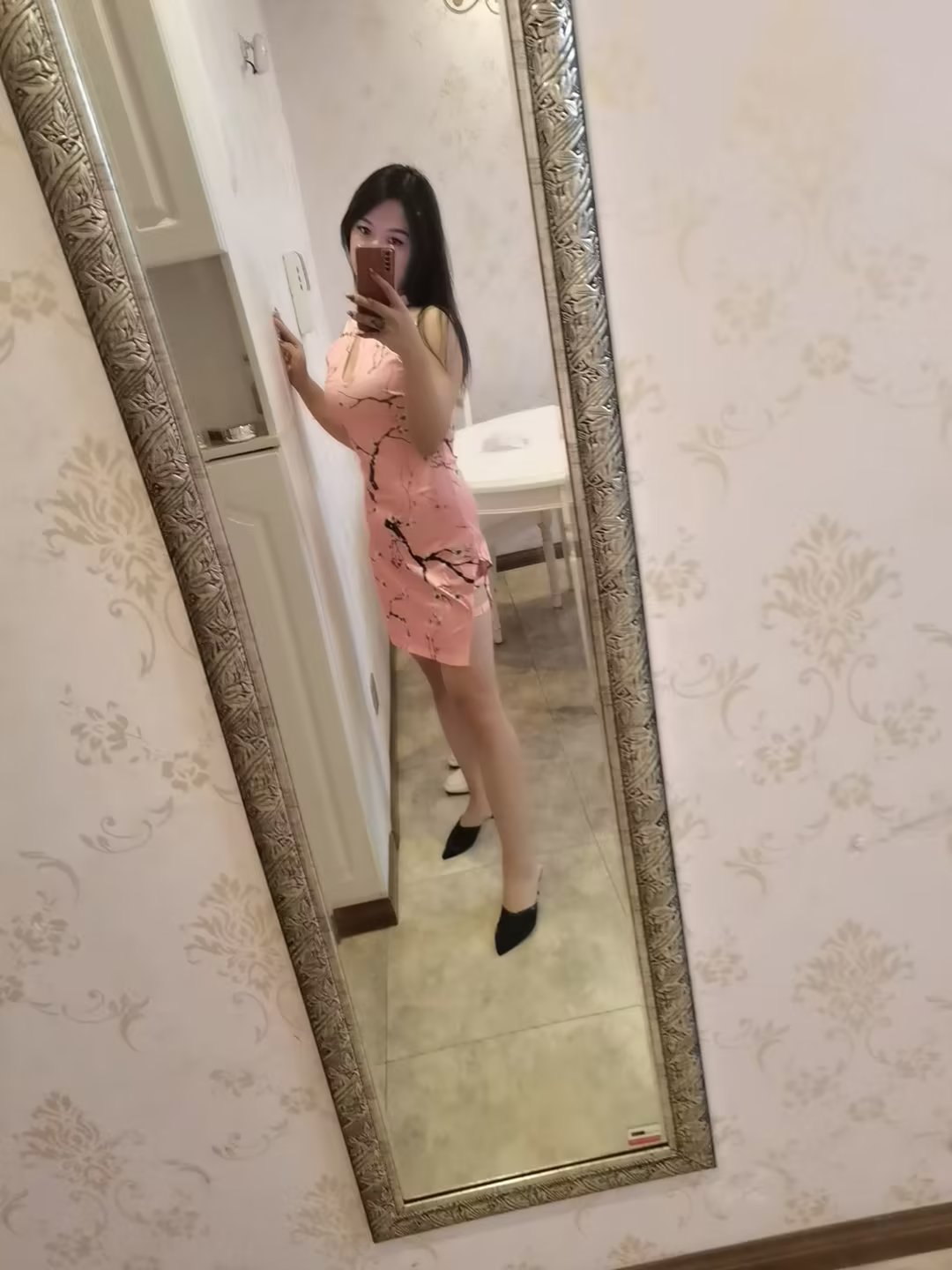 公寓爽记,肤白貌美大长腿