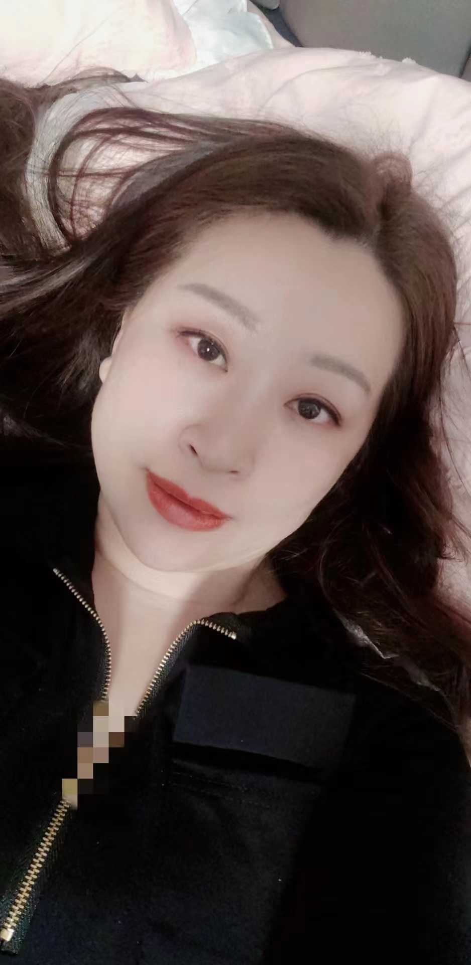 妹妹不催人，水多，叫得也sao