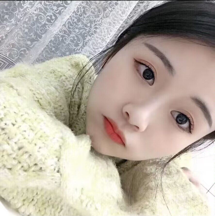 身材很顶的服务系妹子