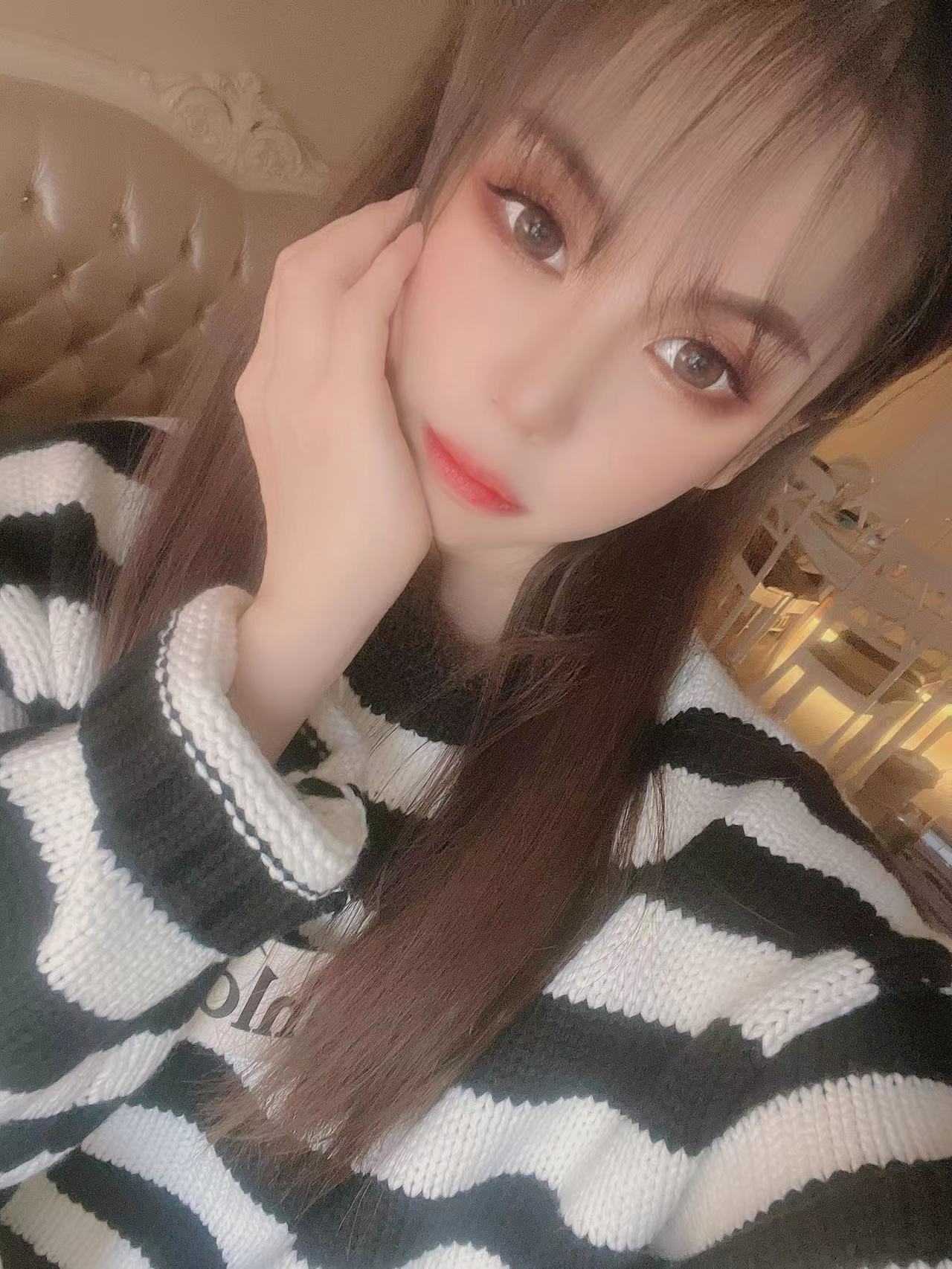 高端服务系漂亮妹子