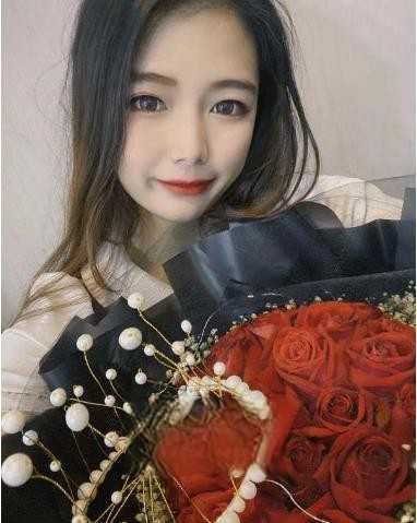 广州番禺大胸嫩妹值得试试