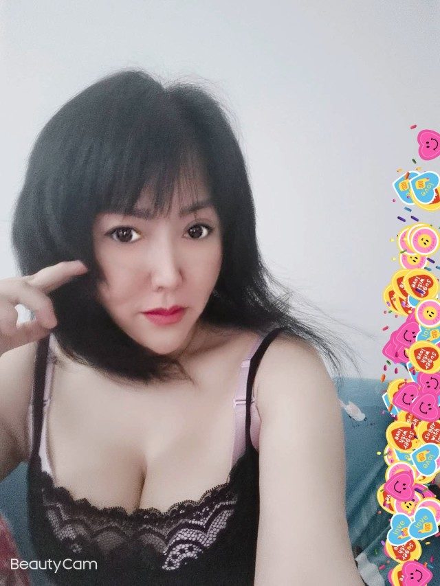 谢家湾性感熟女