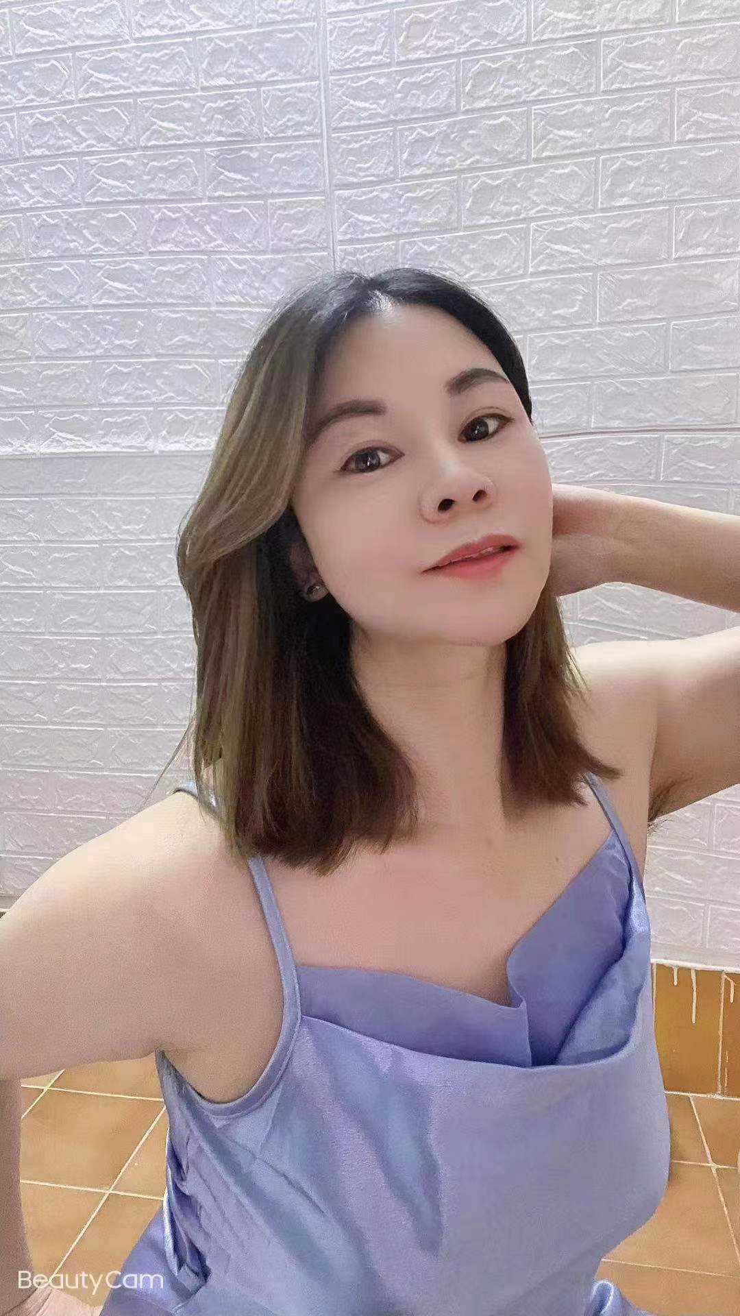 服务系风韵妹子