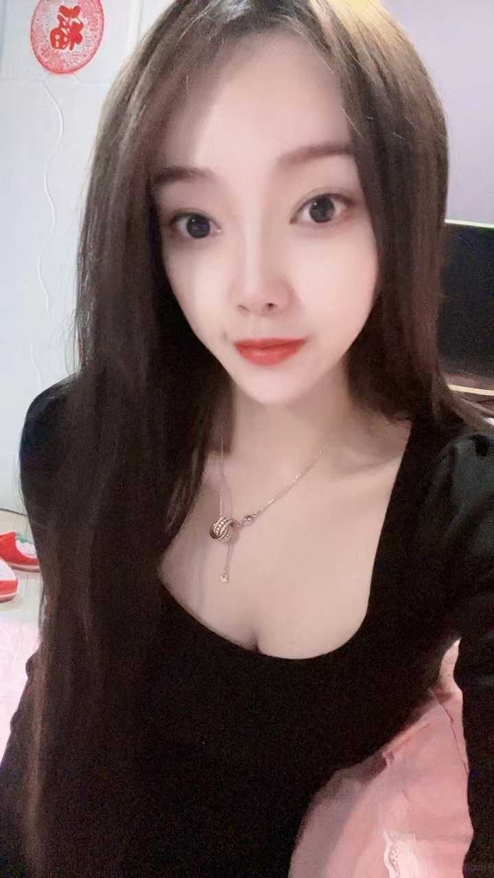 服务系漂亮妹子安琪拉