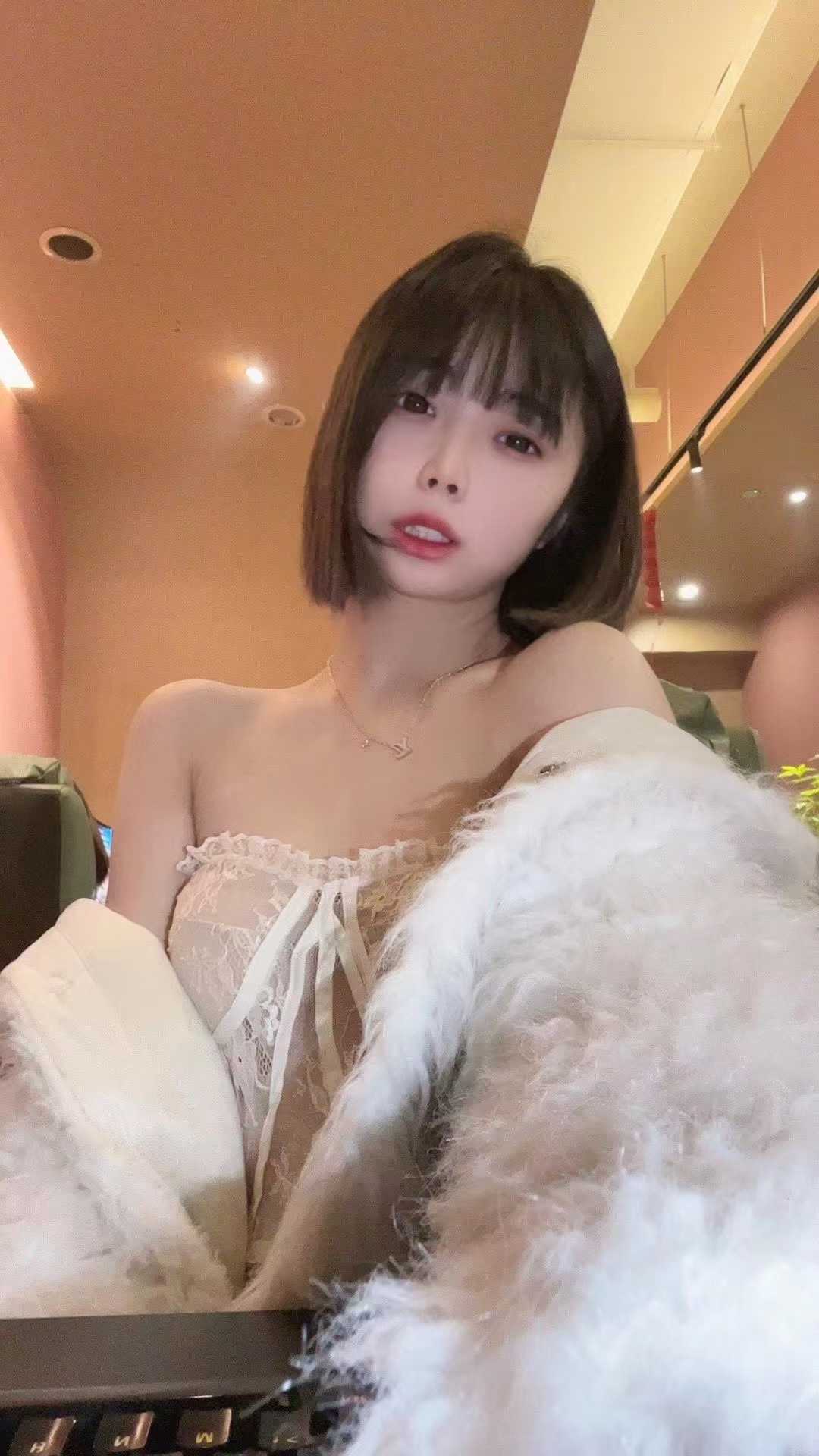 03年170cm的兼职小仙女