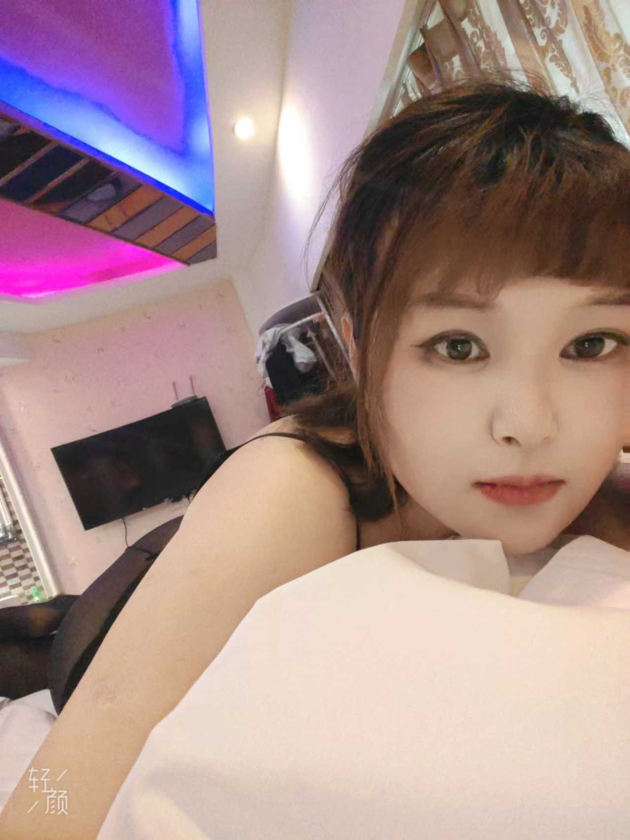 服务系风韵少妇