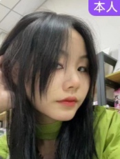 凹凸有致紧身牛仔