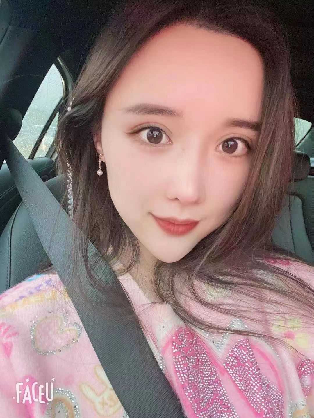 开始做的时候，妹子的叫声酥软媚惑，很不错