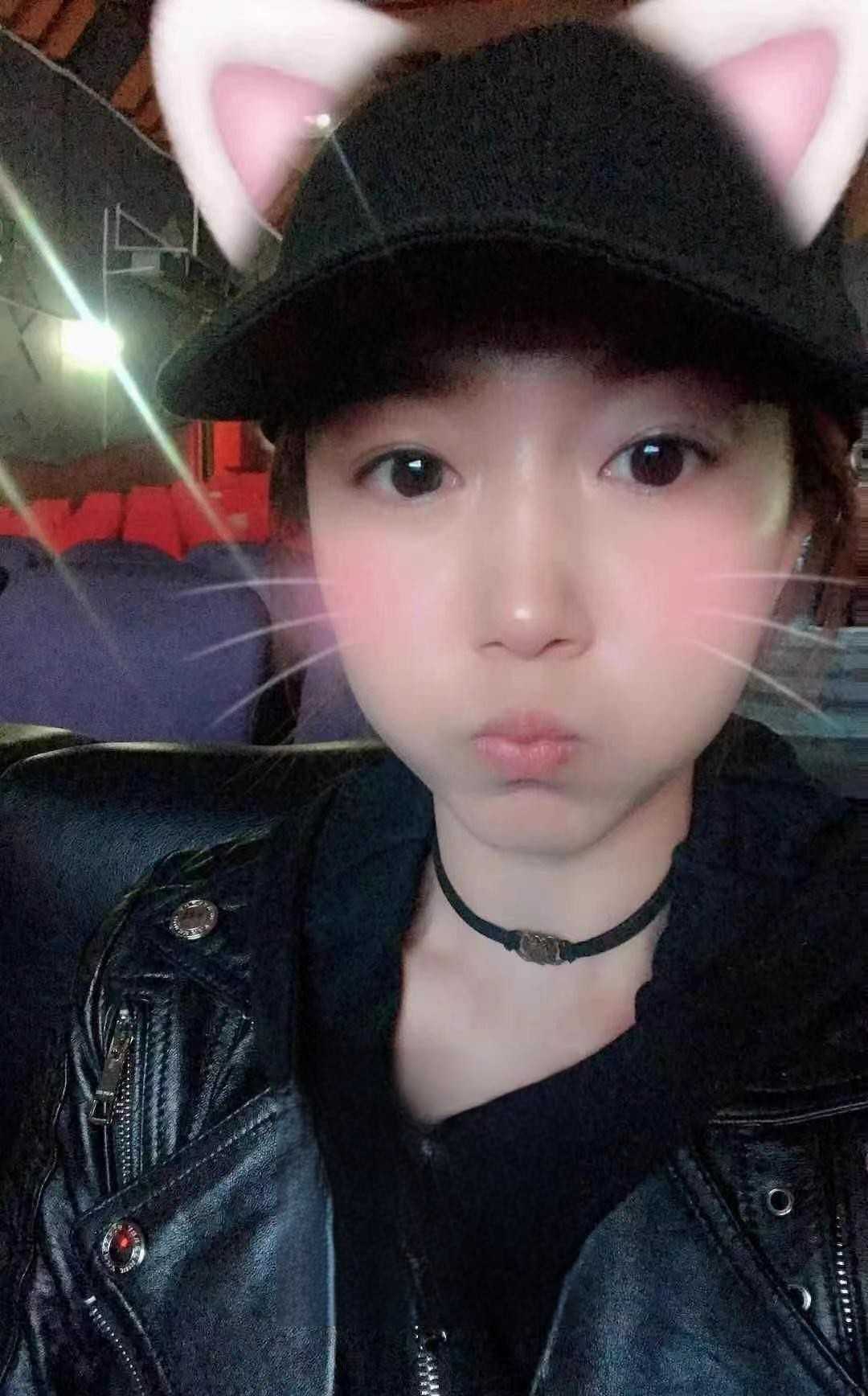 说话温柔细语的很好听