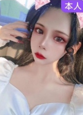 三只西瓜刚做有点羞涩