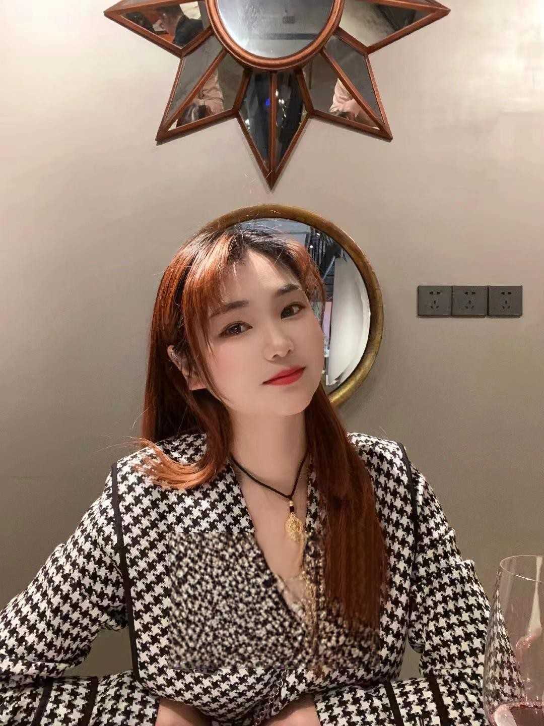 花果园Sao嫩小妹