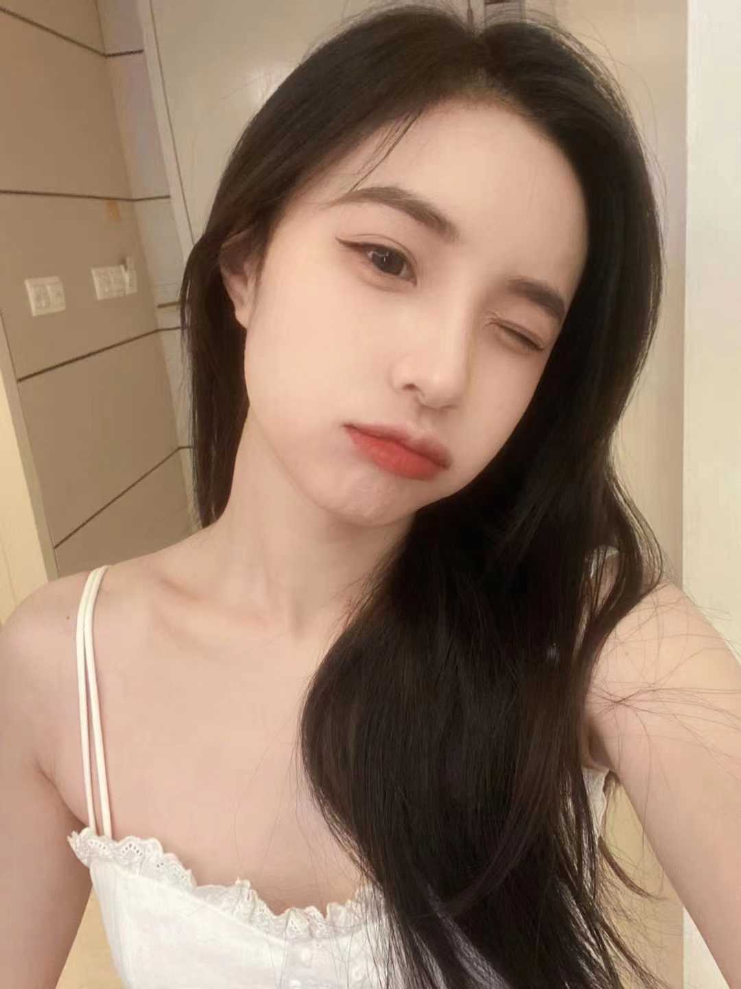 服务态度很好，人很配合很激情