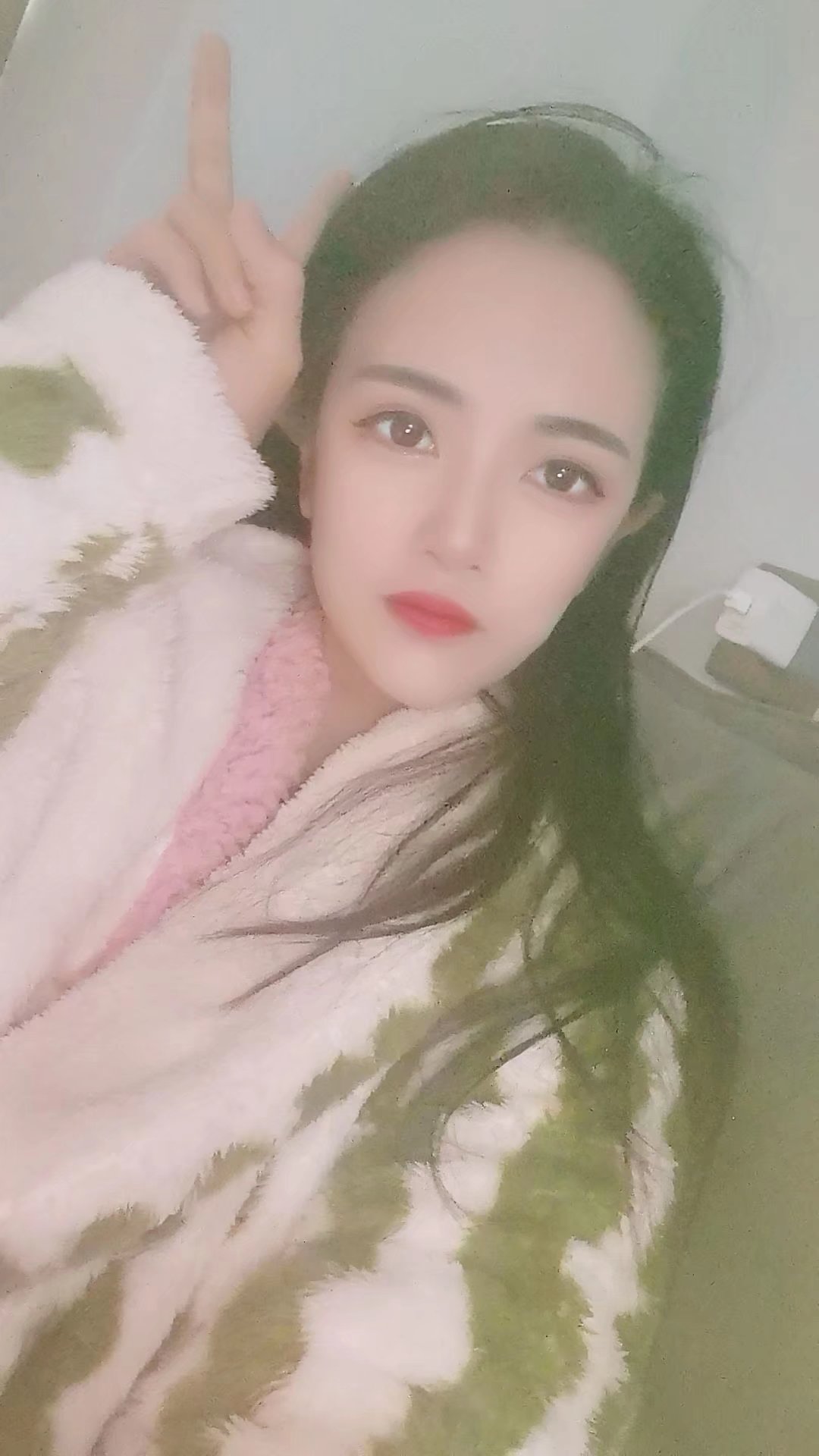 漂亮妹子中南小梨子