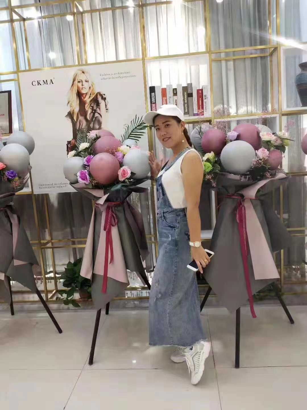 服务方面没得说会认真对待不敷衍