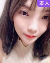 粉嫩大奶小姐姐