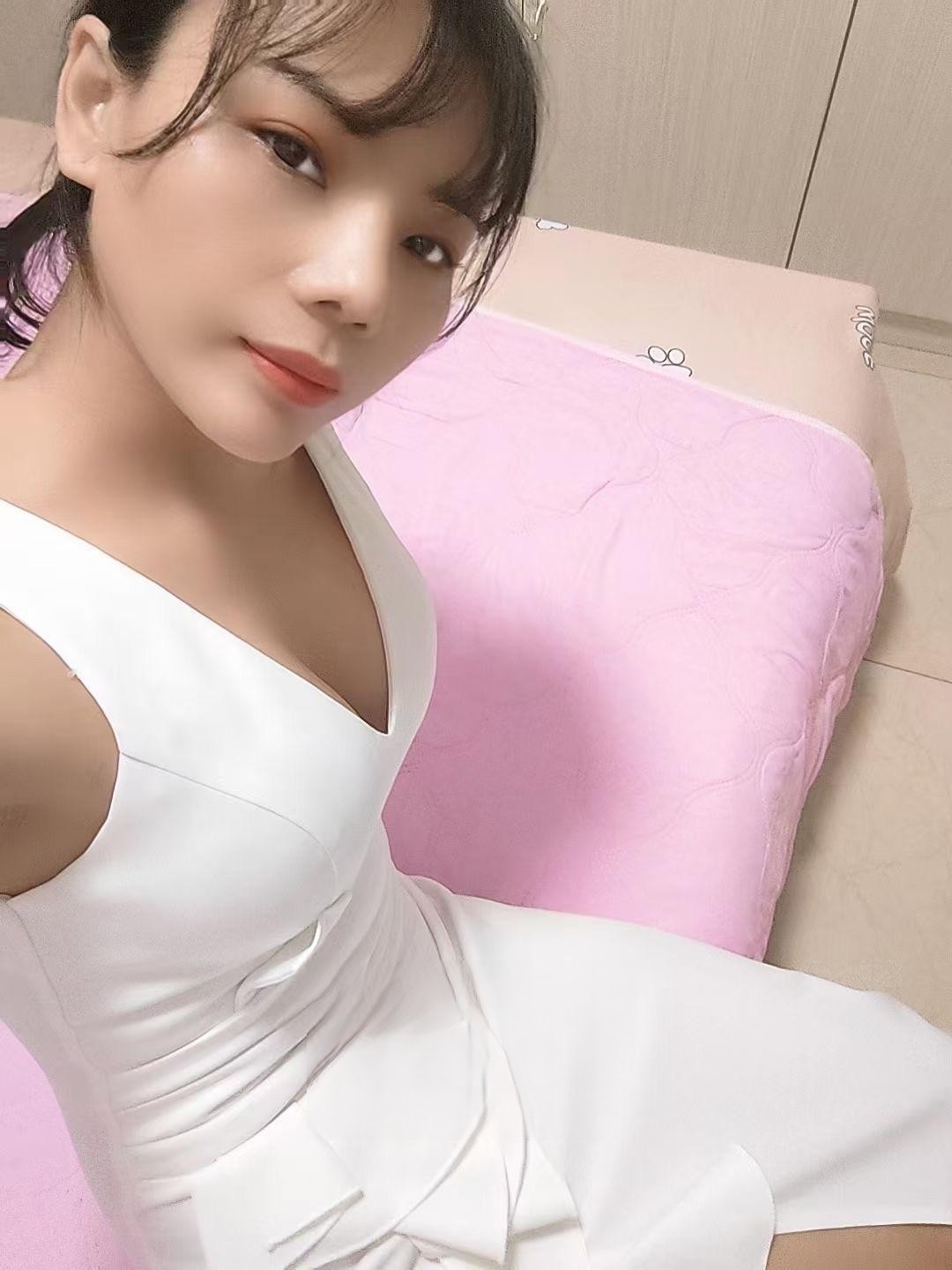 青云谱少妇-朵朵