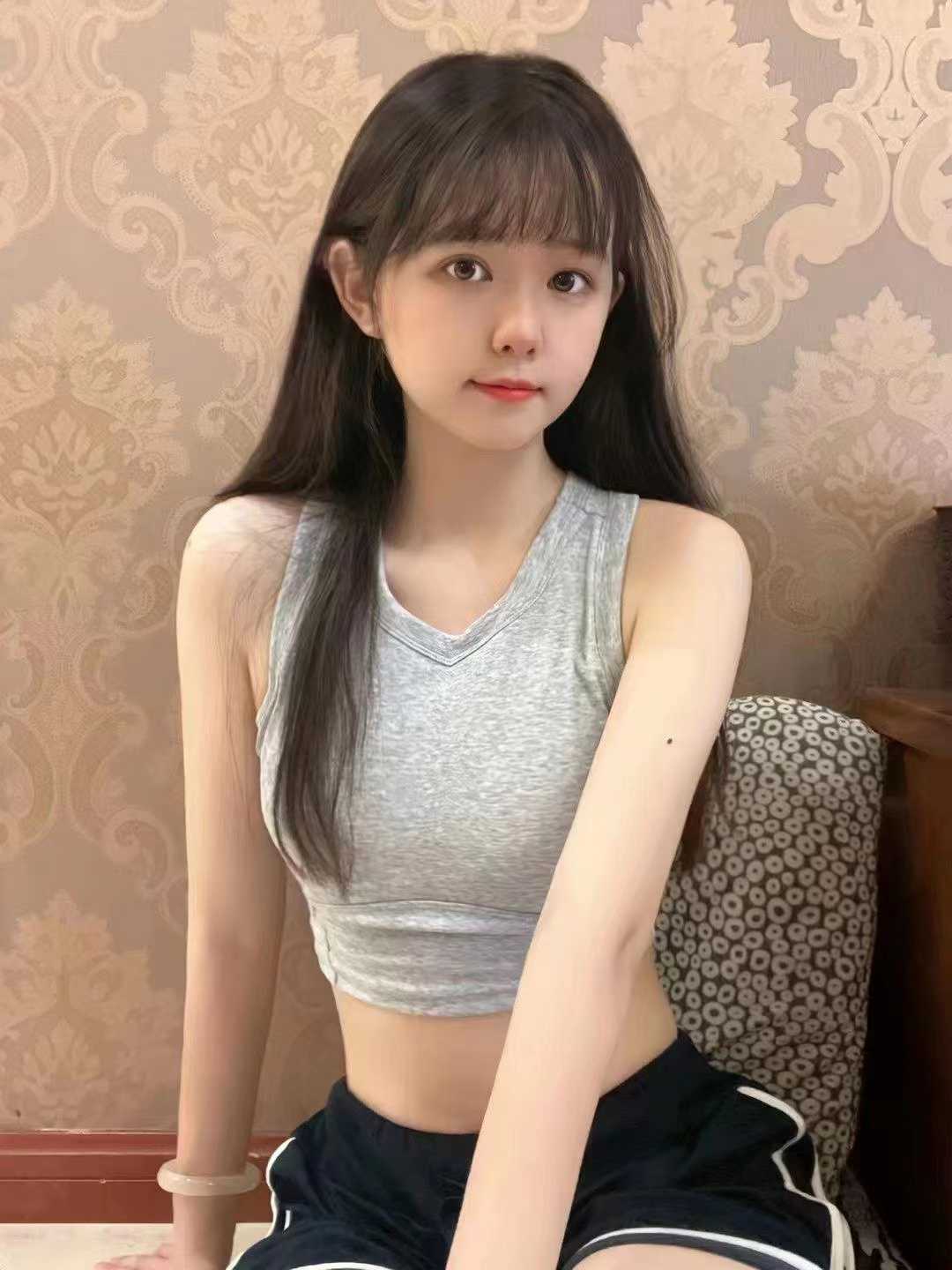 年轻但经验丰富，颜值担当