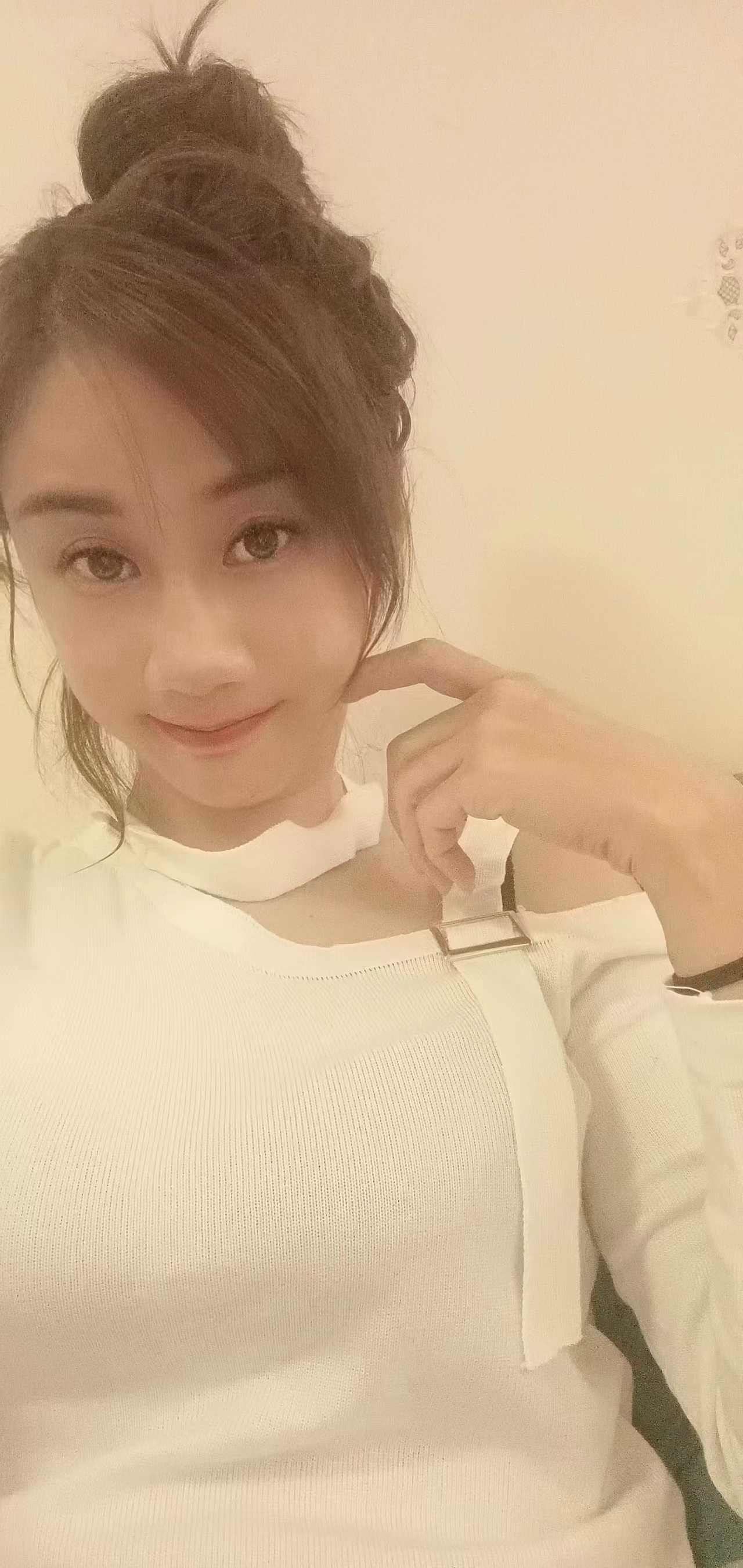 服务系大长腿瑜诺